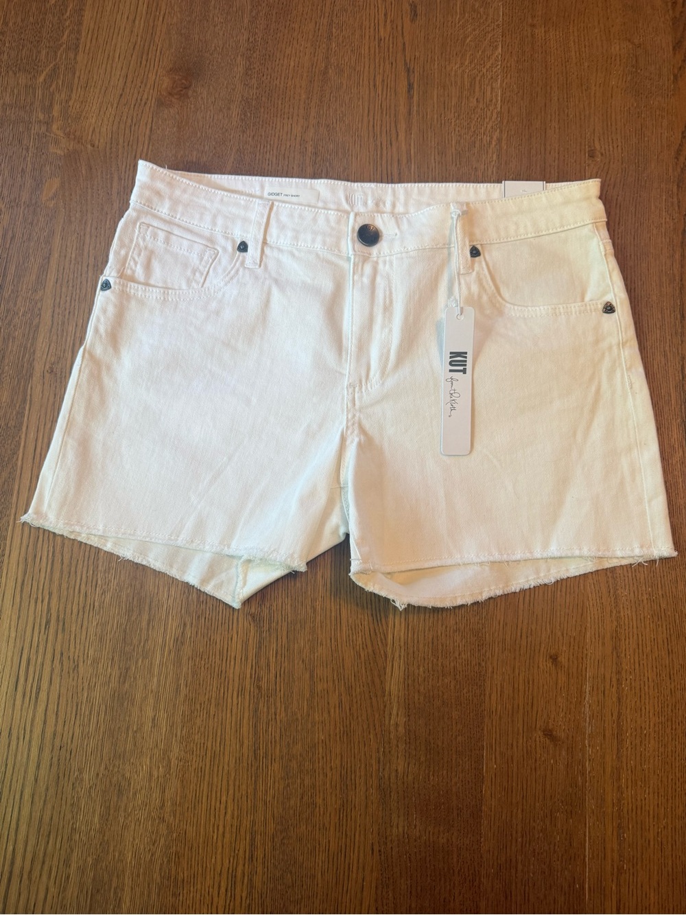 NWT Kut from the kloth gidget Fray shorts denim jean cut off cream white size 10